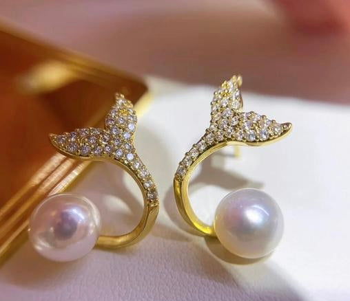 Starry Pearl Studs