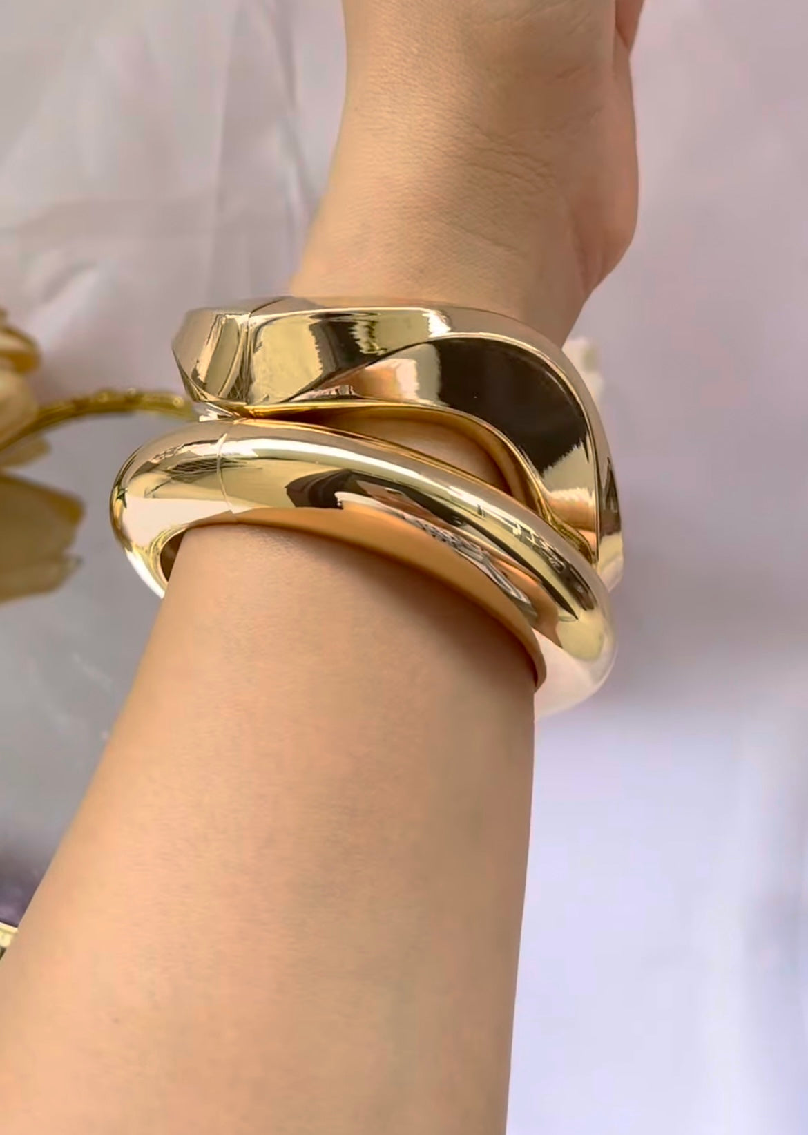 Bold Curve Luxe Cuff combo
