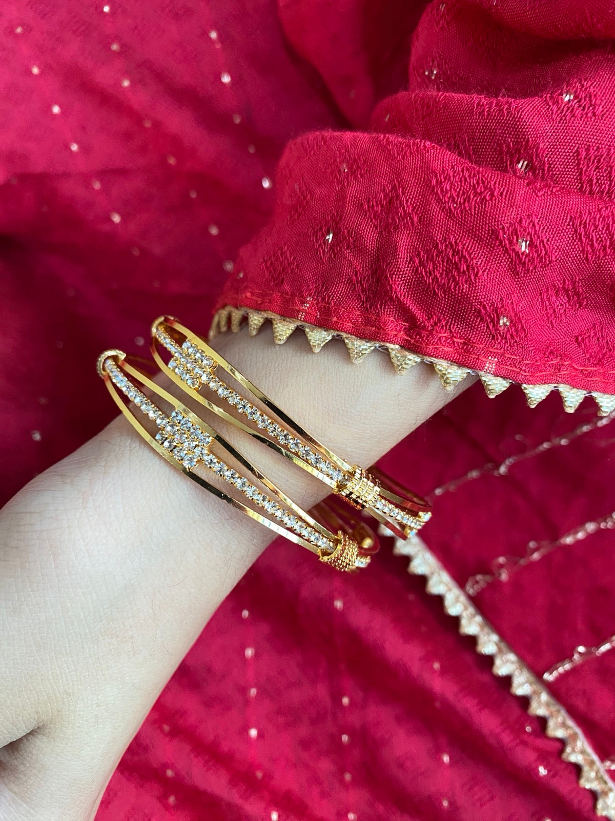 Arabian peninsula rhinestone gold plated bangles