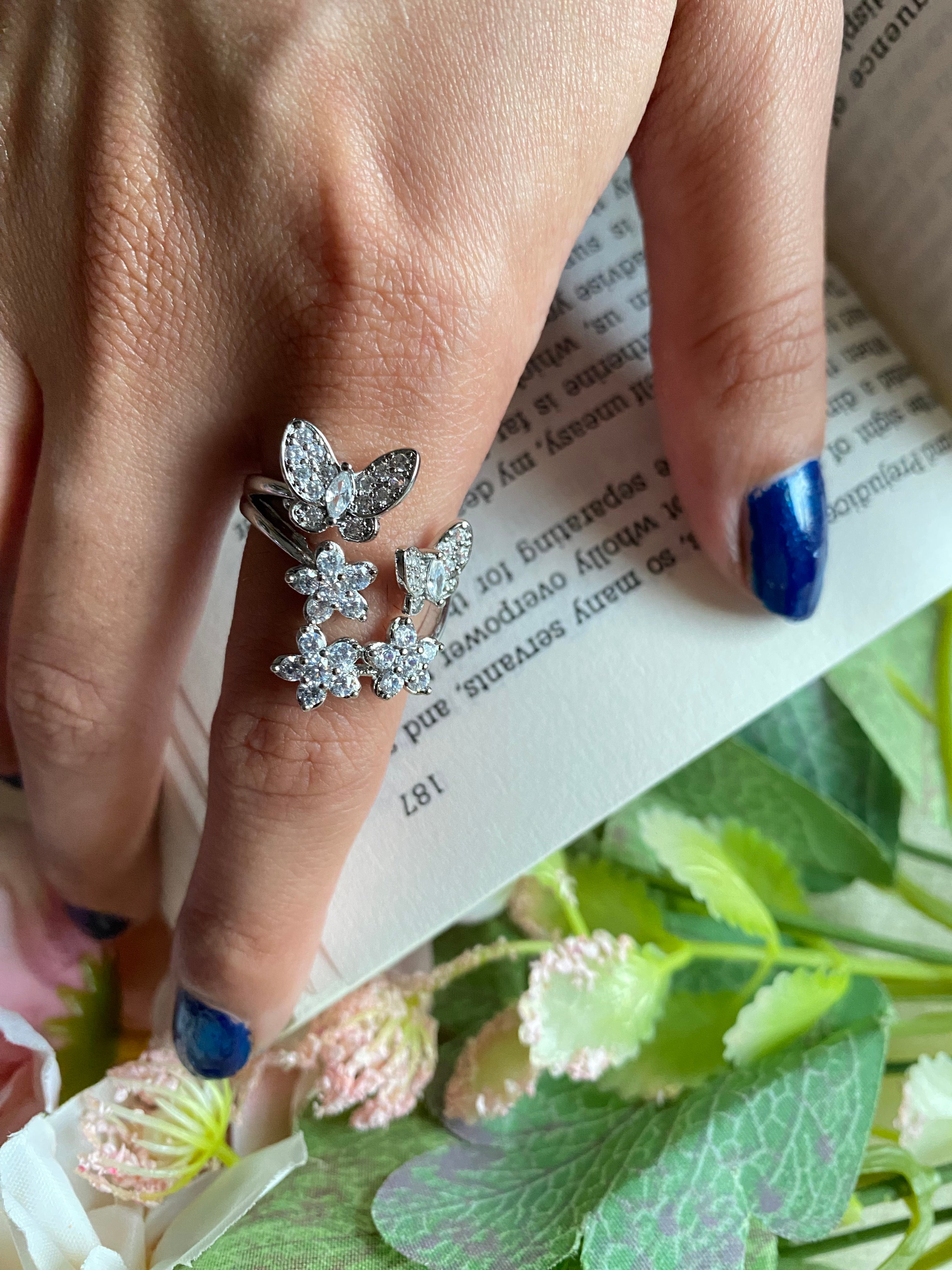 Fluttering Butterfly Korean Sparkle Ring