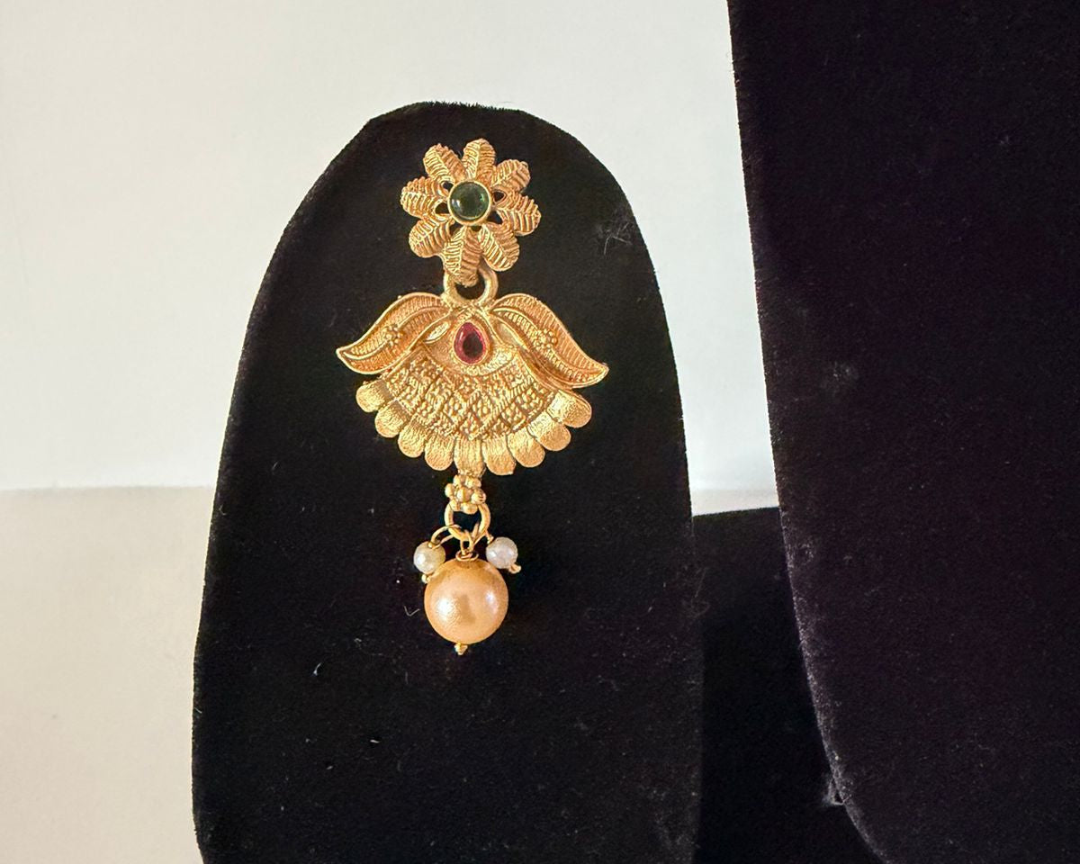 Rajwada Gold Choker Set