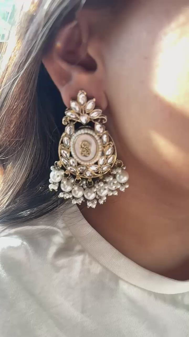 Royal Kundan Ethnic Chand Bali